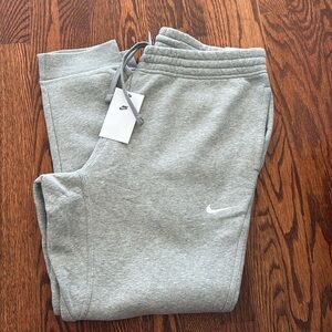 NWT Nike joggers